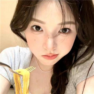 窗里的光